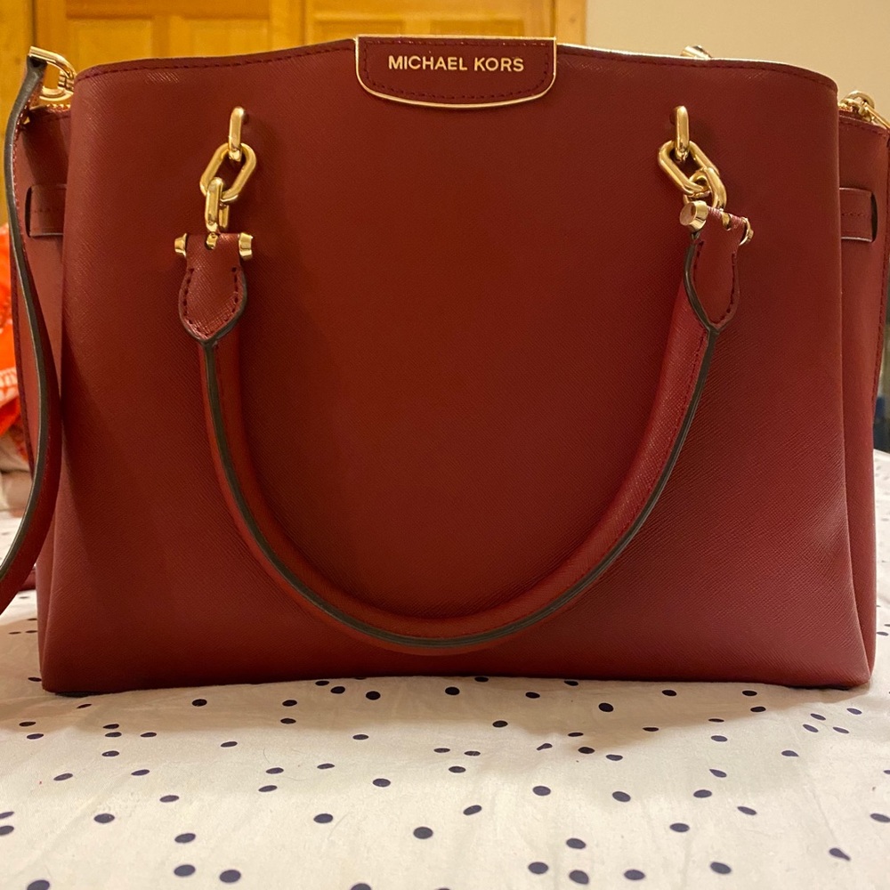 Michael Kors crossbody purse